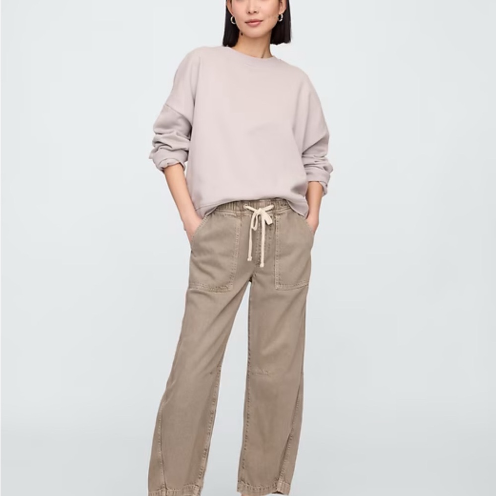 GAP Mid Rise Pull On Barrel Pants